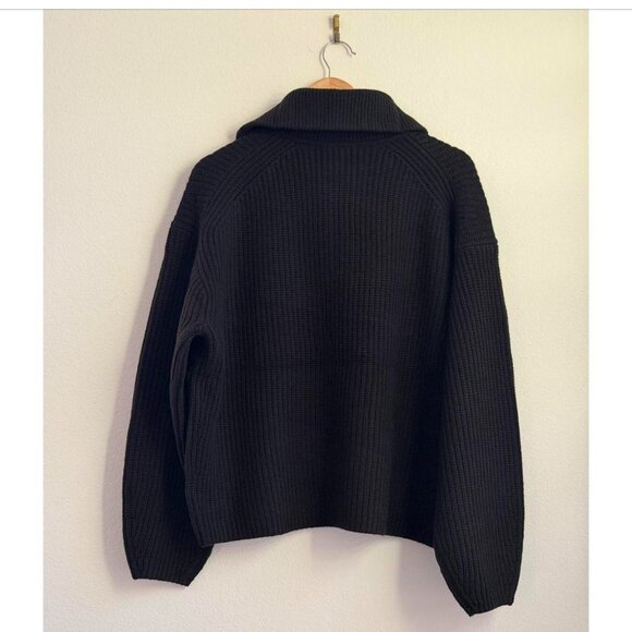 Everlane The Half-Zip Sweater in Luxe Merino in Black, Size Large - Picture 9 of 9